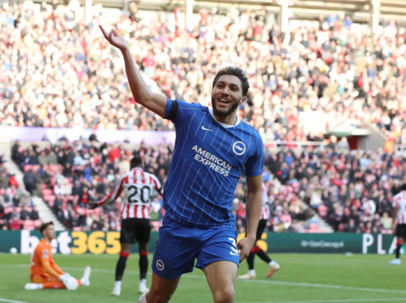 Brighton : entré à la 88e, Hadjam marque dès sa première en Premier League !