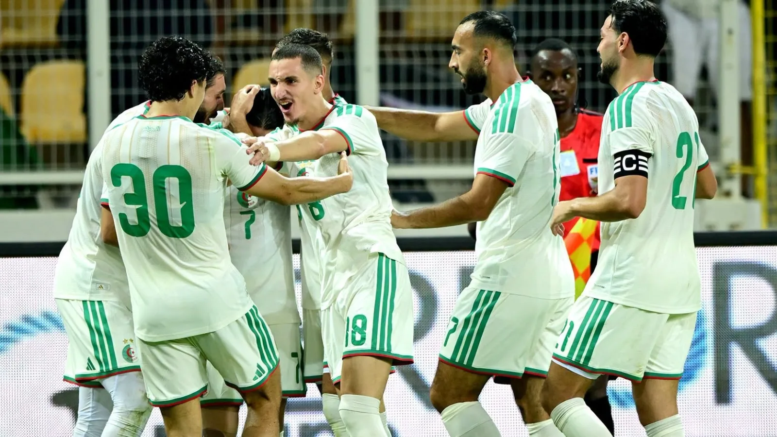 Verts : Bentaleb, Boudaoui, Titraoui… Hemdani va rappeler trois mondialistes pour sauver son milieu face au Togo