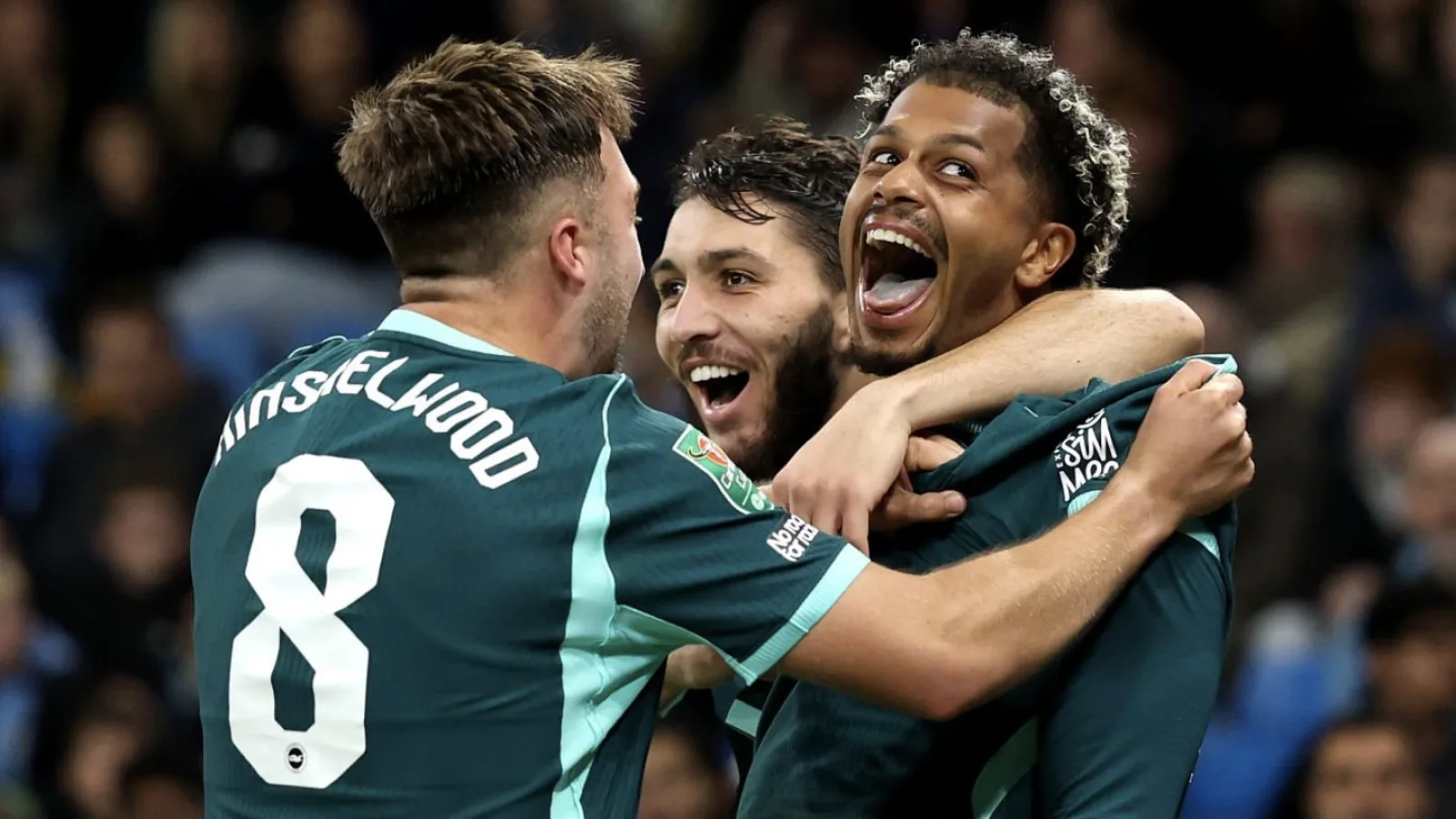 Manchester City : Aït-Nouri à peine entré, Hadjam offre un but à Brighton